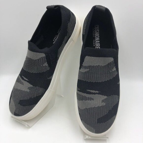 Cushionaire Memory Foam Women's Camo Knit Sneakers Size 7.5M Slip On Cas… - Picture 3 of 13